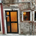 Apartment Biennale Gallery *
