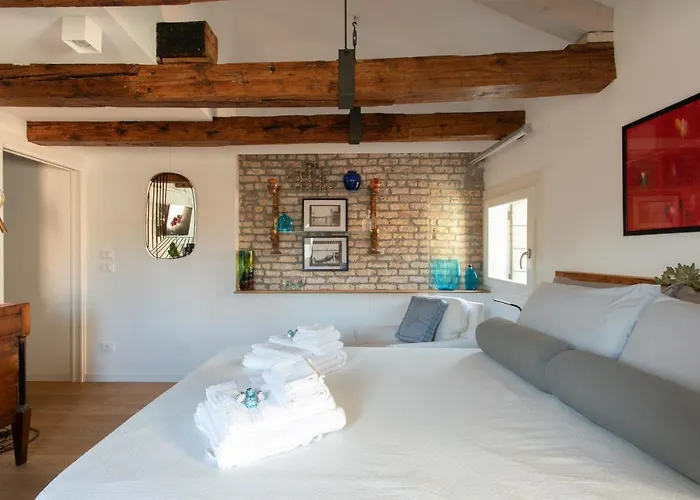 Biennale Gallery Apartamento *